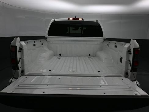 Used 2024 Nissan Frontier PRO-4X w/ Technology Package image 48