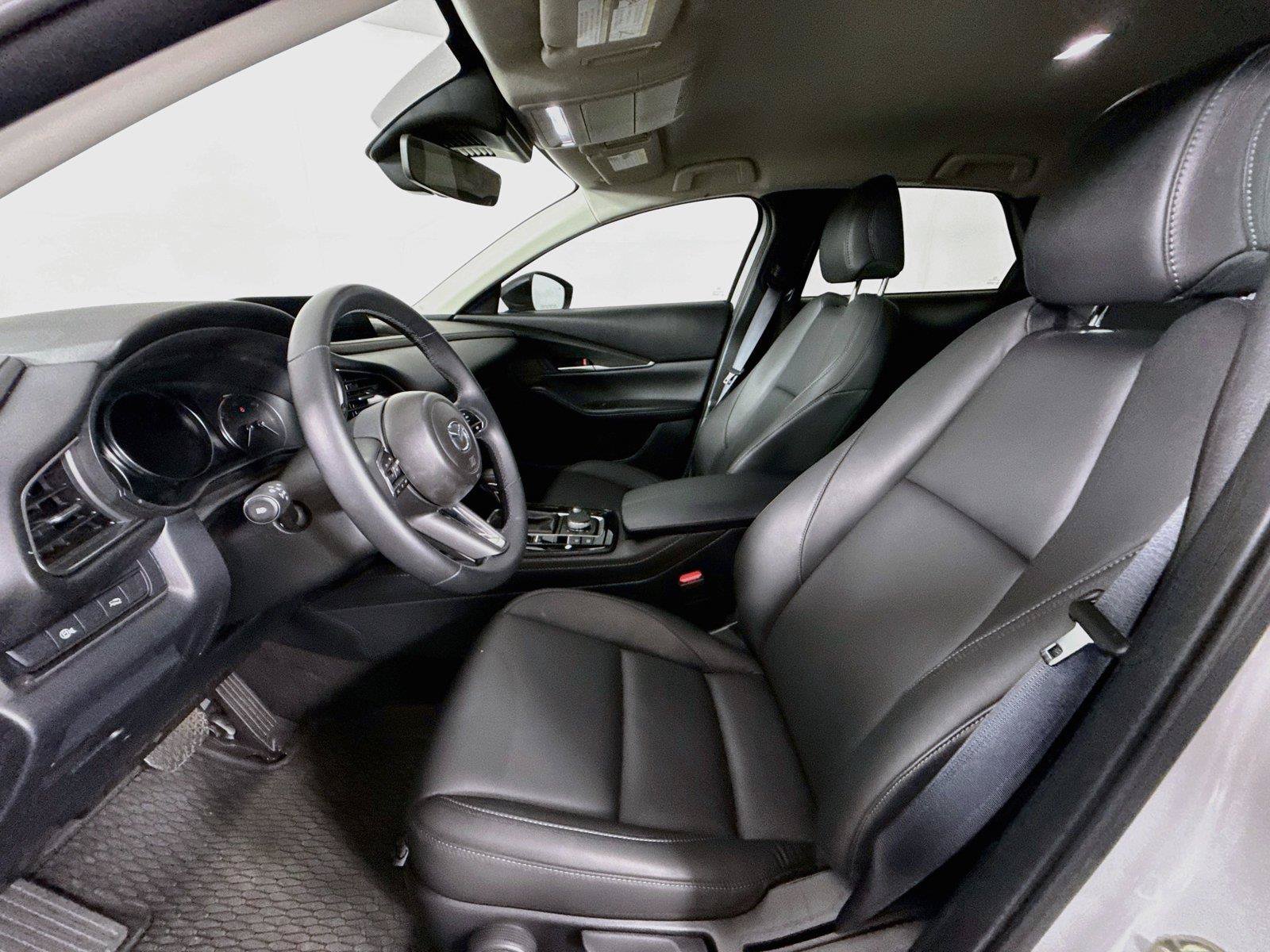 Used 2025 MAZDA CX-30 AWD 2.5 S w/ Select Sport Pkg image 3