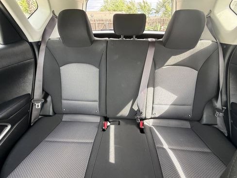 Used 2025 Kia Soul LX w/ LX Technology Package FWD image 36