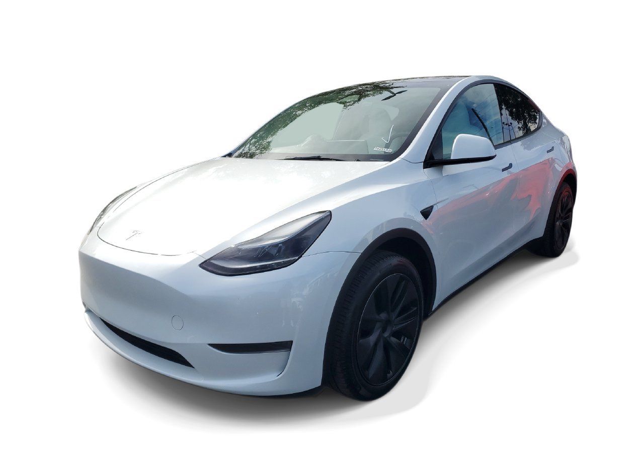 Used 2025 Tesla Model Y Long Range RWD image 2