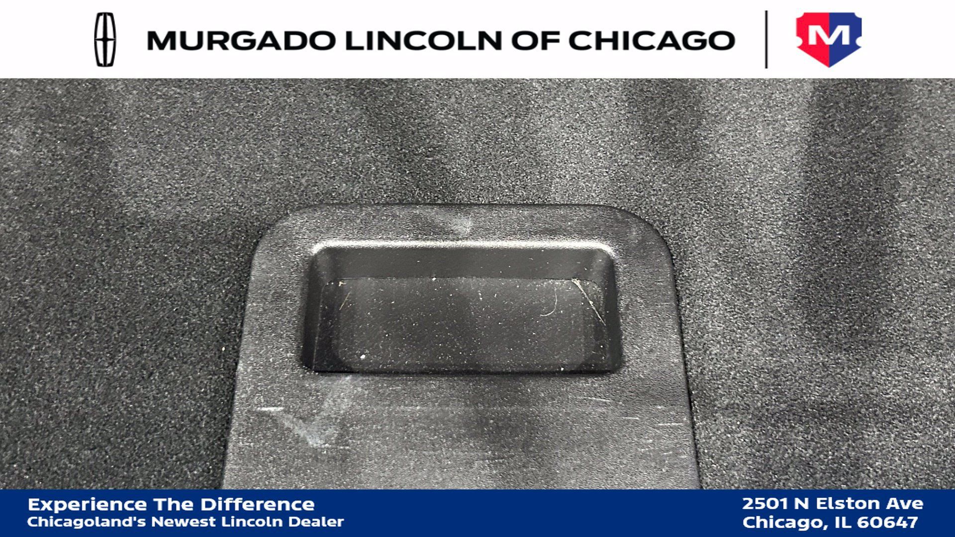 Used 2024 Lincoln Corsair Reserve w/ Equipment Group 202A FWD image 31