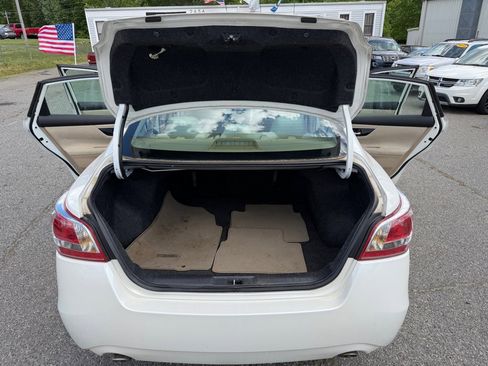 Used 2013 Nissan Altima 2.5 SV FWD image 26