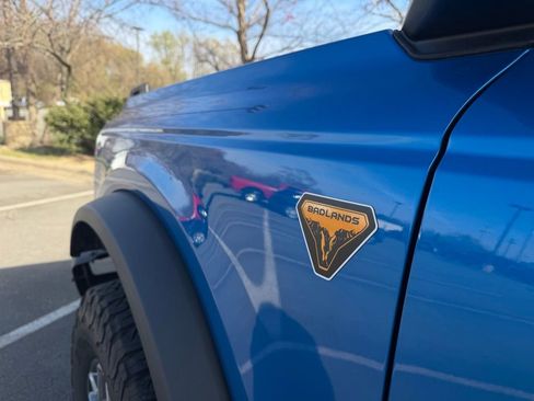 Used 2024 Ford Bronco Badlands image 35