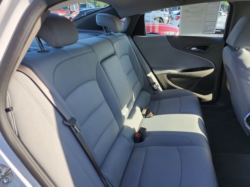 Used 2024 Chevrolet Malibu LT FWD image 20