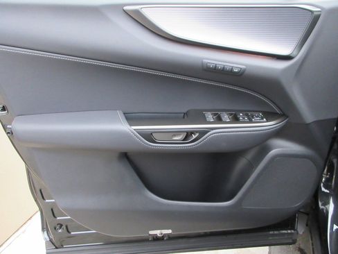 New 2026 Lexus NX 450h+ F Sport image 27