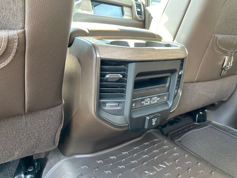 New 2026 RAM 2500 Limited AWD/4WD image 16