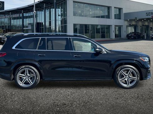 New 2025 Mercedes-Benz GLS 450 4MATIC image 3