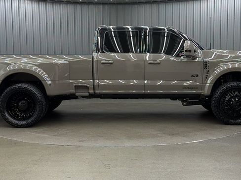 Used 2026 Ford F450 Platinum w/ Platinum Plus Package AWD/4WD image 6