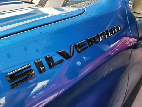 Used 2023 Chevrolet Silverado 1500 Custom w/ LPO, Dark Essentials Package AWD/4WD image 9