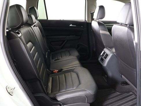 Used 2021 Volkswagen Atlas SEL Premium image 44