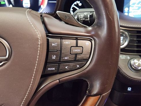 Used 2020 Lexus LS 500 w/ Interior Upgrade Package RWD image 50