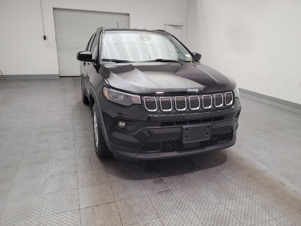 Used 2022 Jeep Compass Latitude FWD image 14
