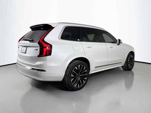 New 2026 Volvo XC90 B5 Core AWD/4WD image 6