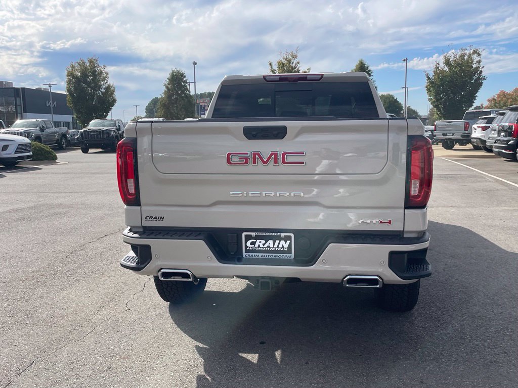 New 2026 GMC Sierra 1500 AT4 w/ AT4 Premium Package AWD/4WD image 7