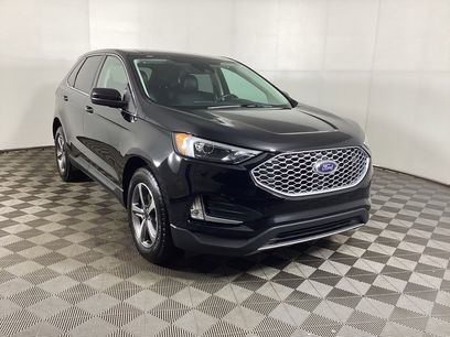 Used 2023 Ford Edge SEL w/ Convenience Package