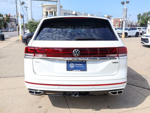 Used 2026 Volkswagen Atlas SEL Premium R-Line AWD/4WD image 4