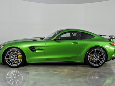 Used 2018 Mercedes-Benz AMG GT R image 6