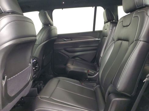 Used 2025 Jeep Grand Cherokee L Limited w/ Luxury Tech Group II image 30