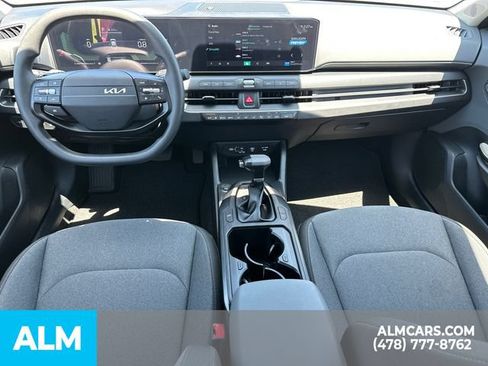 Used 2025 Kia K4 FWD image 27