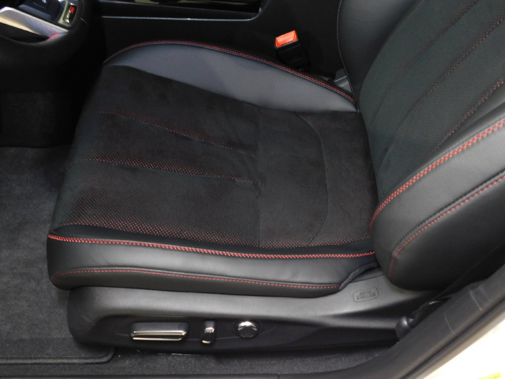 Used 2026 Acura Integra Type S FWD image 31
