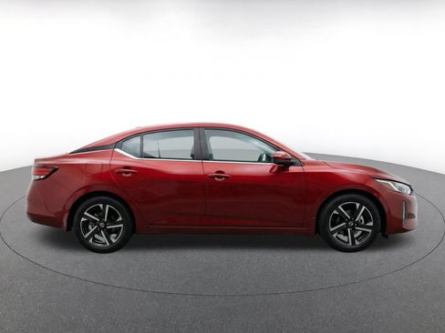 Used 2025 Nissan Sentra SV FWD image 10