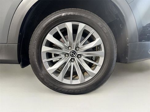 Used 2024 MAZDA CX-90 3.3 Turbo w/ Preferred Plus AWD/4WD image 12