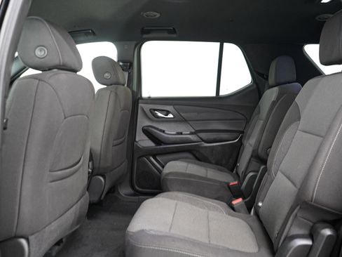 Used 2023 Chevrolet Traverse LT FWD image 20
