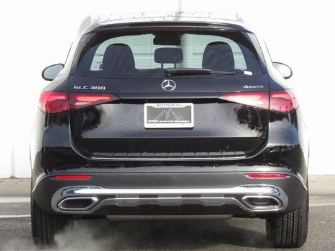 New 2026 Mercedes-Benz GLC 300 4MATIC image 7