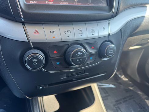 Used 2019 Dodge Journey GT image 15