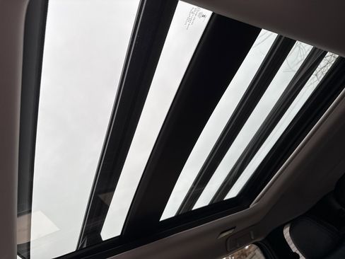 New 2026 Mitsubishi Outlander Trail Edition image 9