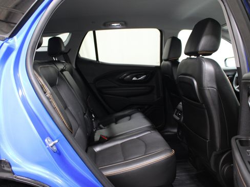 Used 2024 GMC Terrain AT4 AWD/4WD image 25