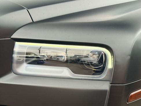 Used 2020 Rolls-Royce Cullinan AWD/4WD image 32