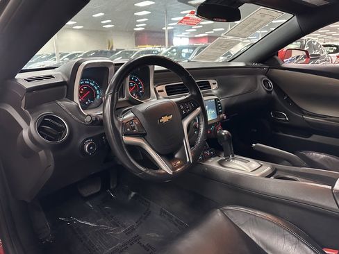 Used 2014 Chevrolet Camaro SS image 15