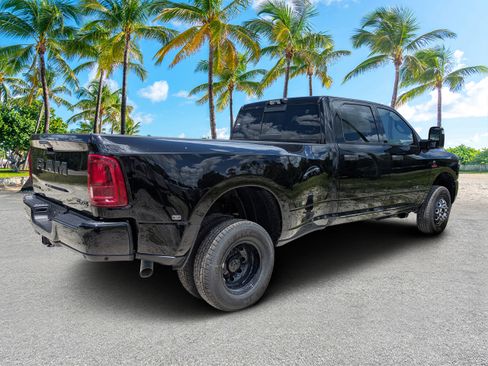 New 2026 RAM 3500 Big Horn AWD/4WD image 3