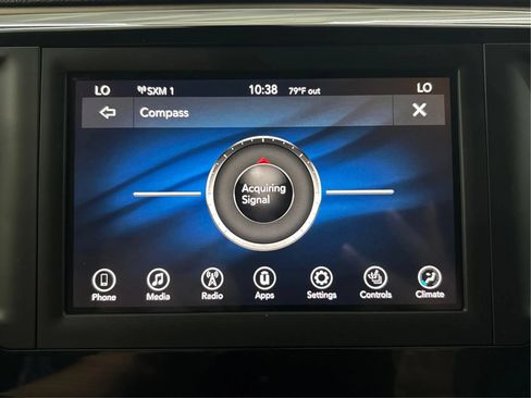 Used 2019 Chrysler Pacifica Touring-L FWD image 33