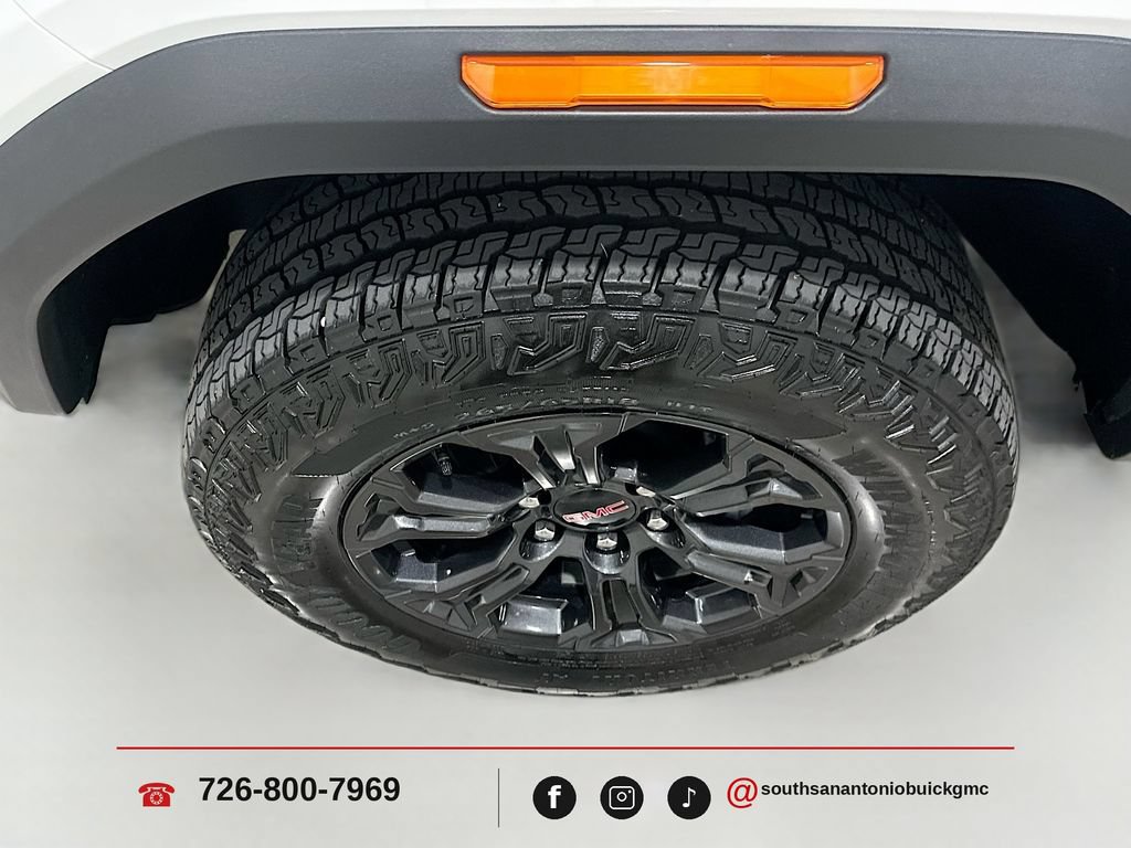 Used 2025 GMC Canyon Elevation w/ Convenience Package RWD image 32
