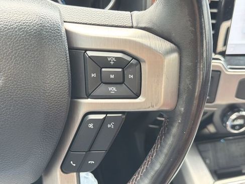 Used 2022 Ford F350 Platinum AWD/4WD image 24