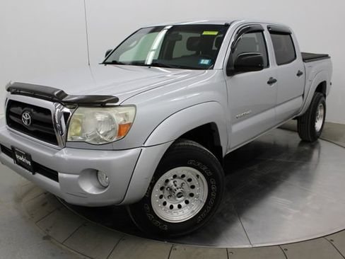 Used 2005 Toyota Tacoma 4x4 Double Cab image 3