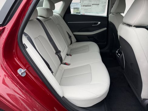 New 2025 Hyundai Sonata SEL image 18