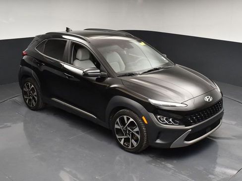 Used 2022 Hyundai Kona Limited image 39