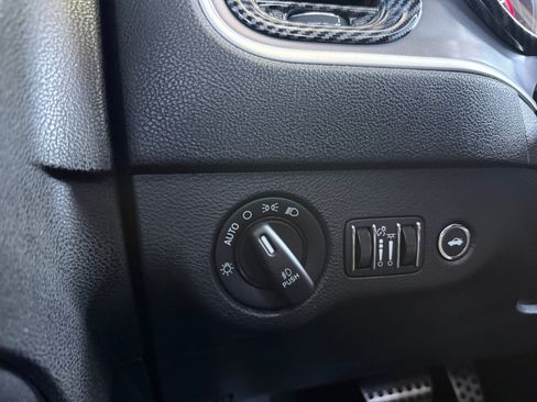 Used 2020 Dodge Charger R/T RWD image 20