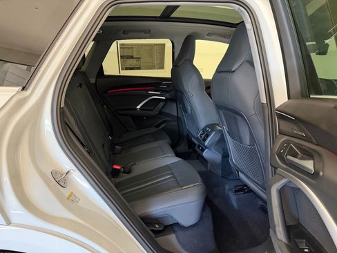 New 2026 Audi Q5 Premium Plus AWD/4WD image 31