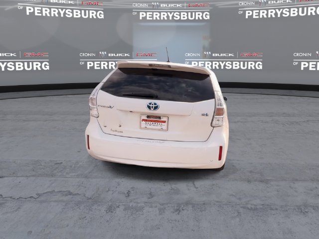 Used 2012 Toyota Prius V Five FWD image 7