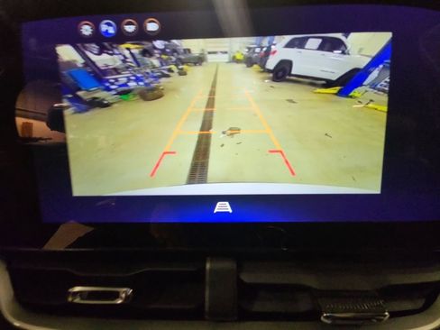 Certified 2025 Chevrolet Equinox LT w/ Convenience Package II image 18