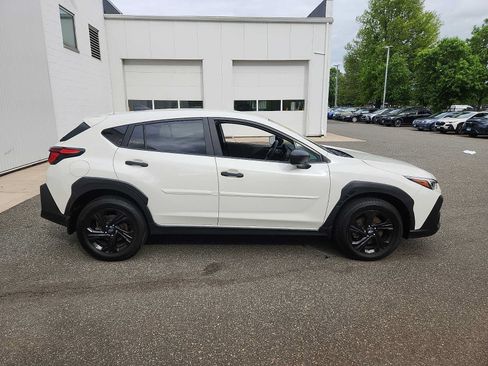 Used 2024 Subaru Crosstrek 2.0i AWD/4WD image 7