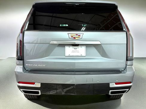New 2025 Cadillac Escalade Premium Luxury w/ Touring Package image 8