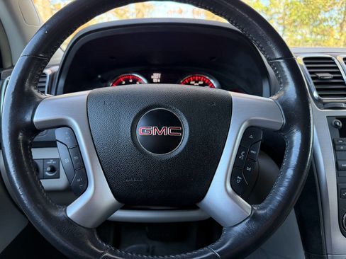 Used 2009 GMC Acadia SLT image 22
