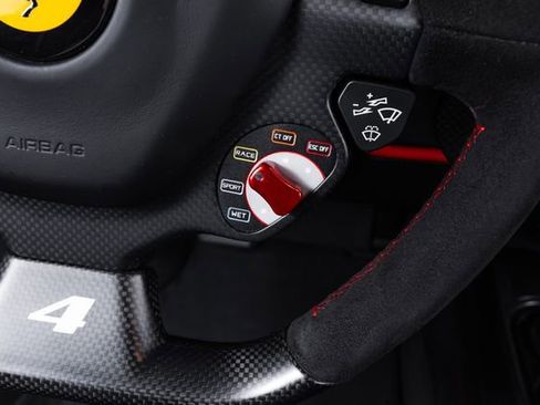 Used 2019 Ferrari 488 Pista Coupe RWD image 43