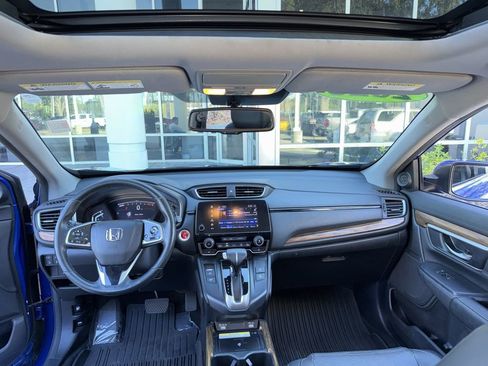 Used 2020 Honda CR-V Touring image 11