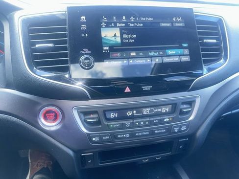 Used 2021 Honda Pilot EX-L image 11